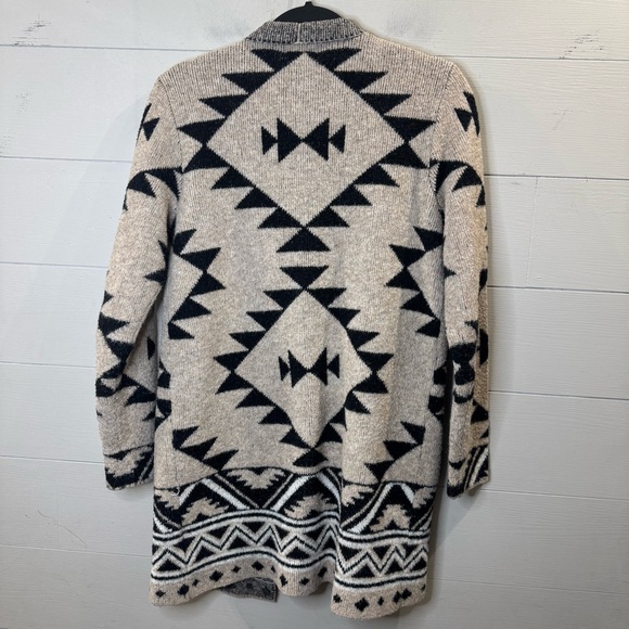 Frye Womens' Southwestern Patterned Jacquard Cardigan Size Small - Picture 11 of 11